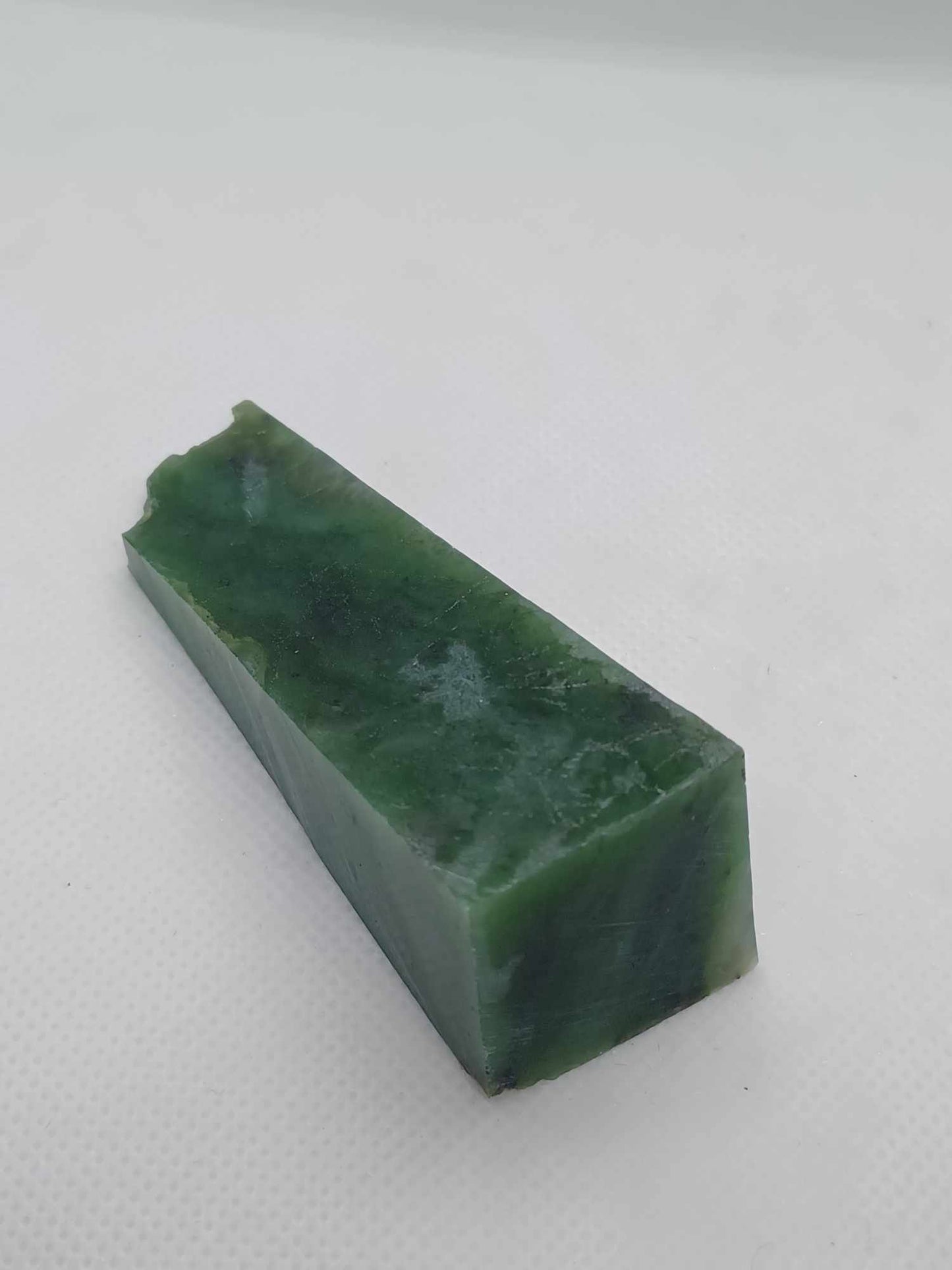 BC 软玉板(A 级)珠宝级