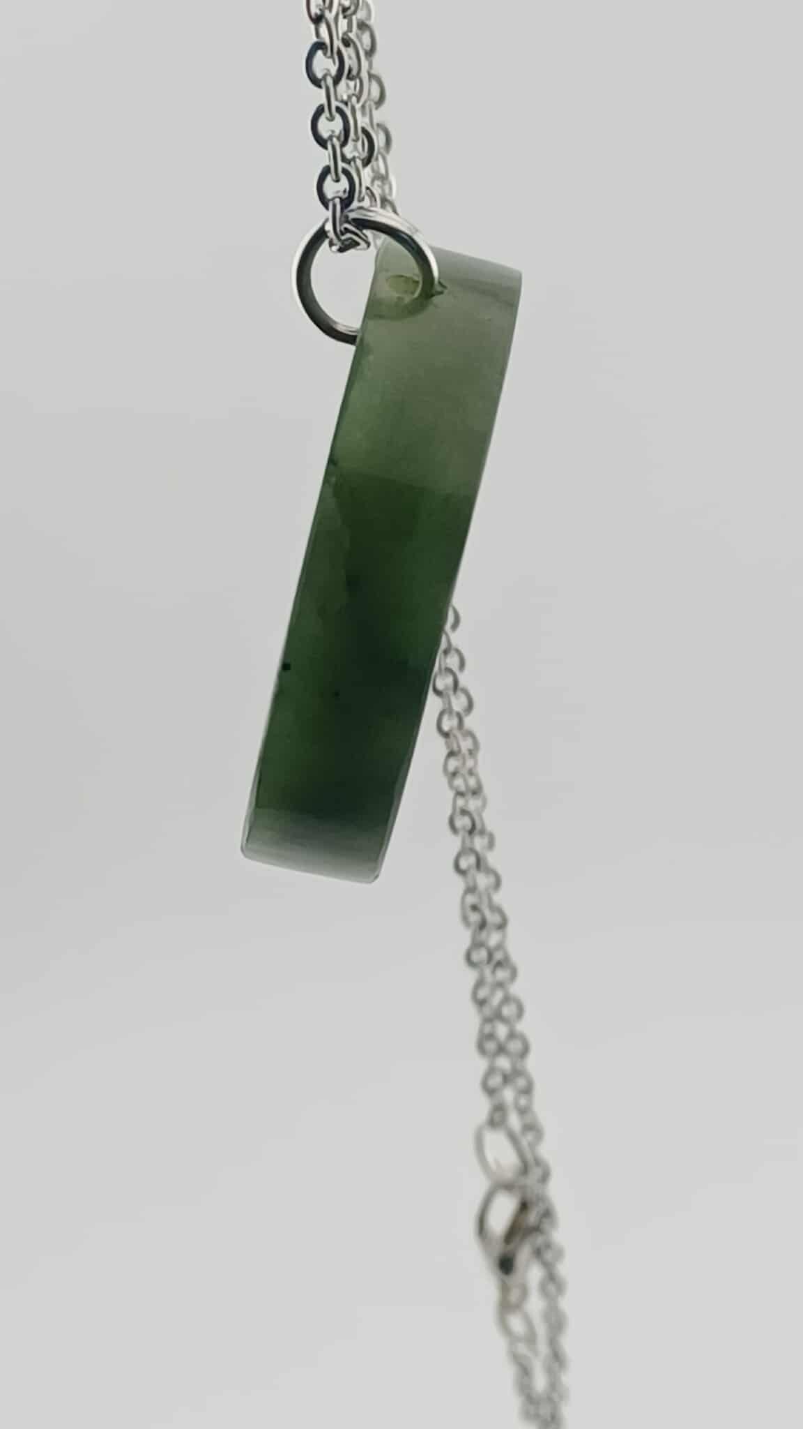 Canadian Cassiar Nephrite Jade Circle Pendant Necklace – High Translucency Jade Jewelry side view