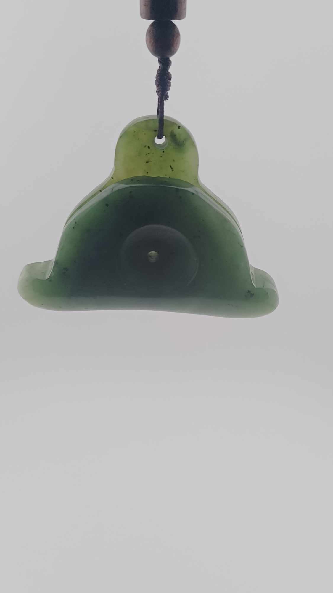 Grade-A Vietnamese Style Nephrite Jade Pendant Necklace - Large