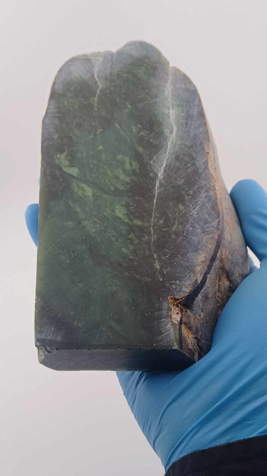 Light & Medium Green Nephrite Jade - 894g - Grade B+