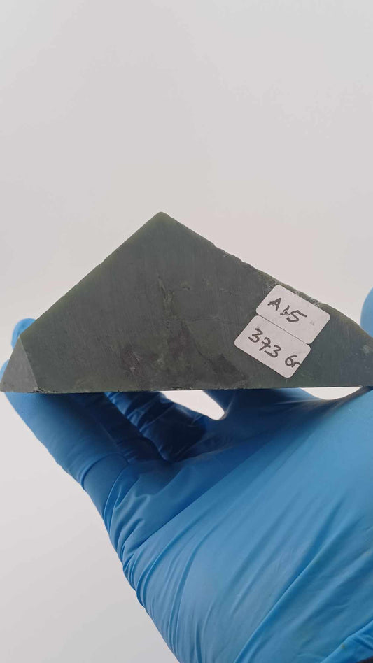 Medium Dark Green Nephrite Jade Pyramid-cut - 373g - Grade B