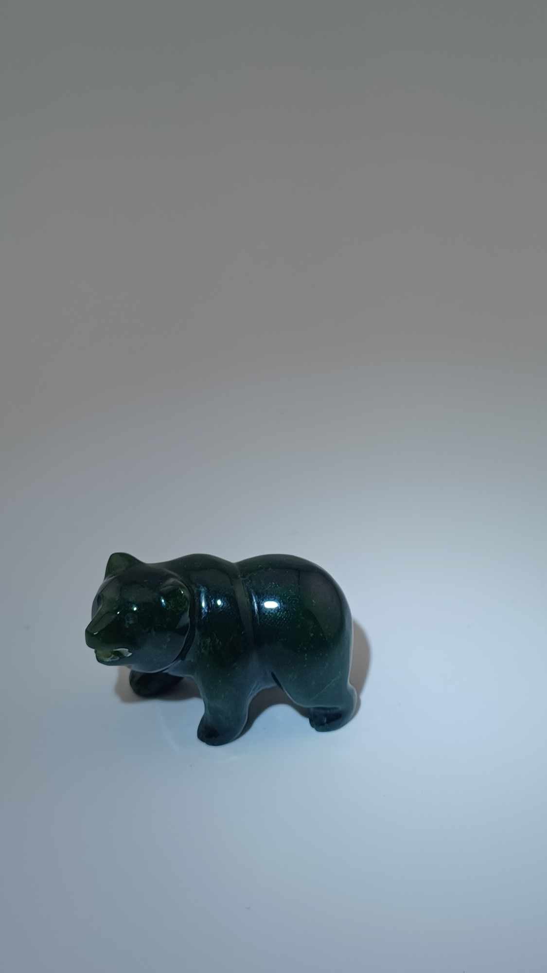 Jade Jewelry nephrite Jade Jadeite Rough uncut jade buy jade online wholesale necklace pendants slabs Type-A Grade-A Canadian Jade Guatemalan Jadeite Indonesian Flower Jade Raw Jade Buy Jade Sculpture Carving