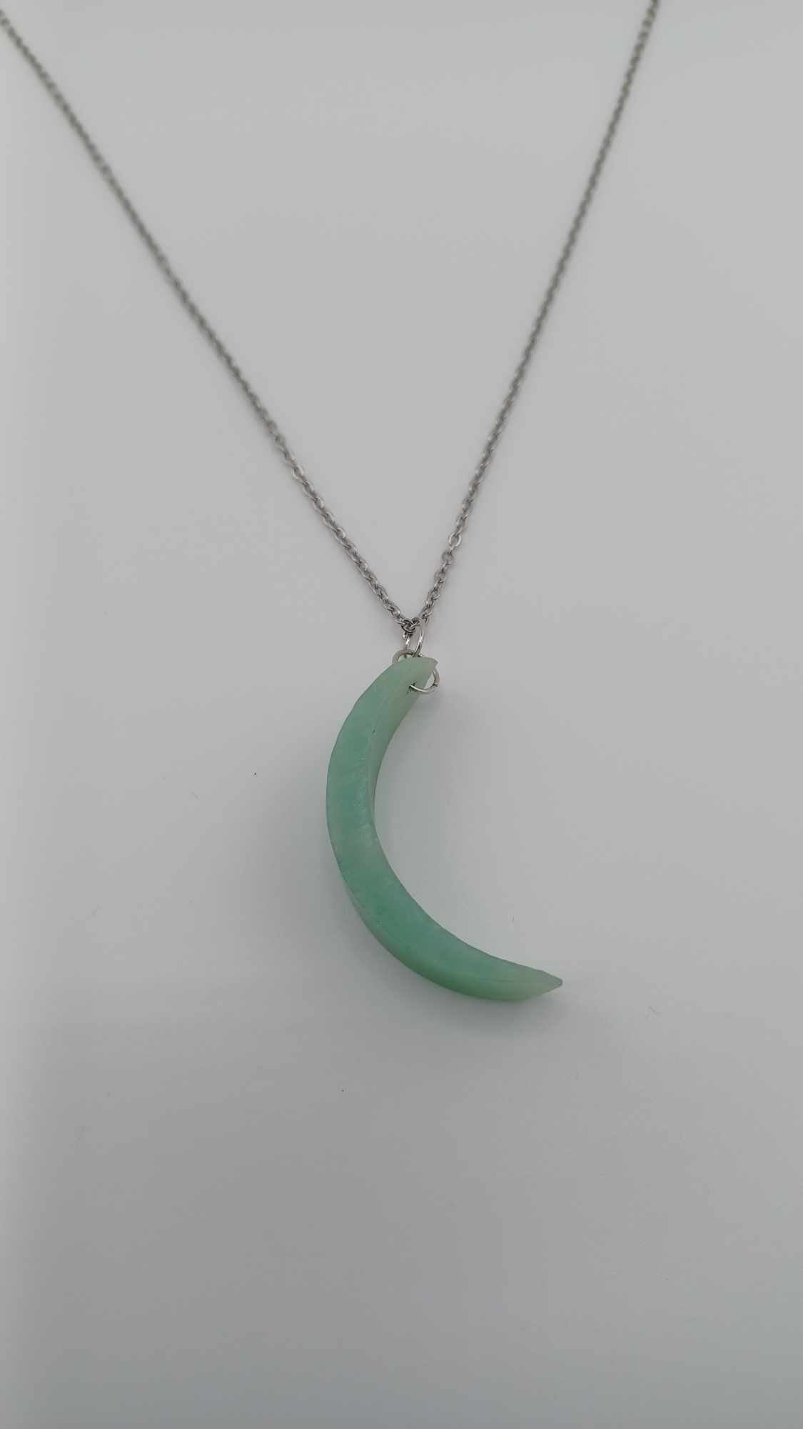 Jade Jewelry nephrite Jade Jadeite Rough uncut jade buy jade online wholesale necklace pendants slabs Type-A Grade-A Canadian Jade Guatemalan Jadeite Indonesian Flower Jade Raw Jade Buy Jade Sculpture Carving Burma Burmese icy ice Real Jade