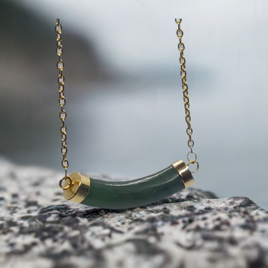 Double-Linked BC Nephrite Jade Necklace